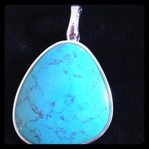 Turquoise pendant from premier designs