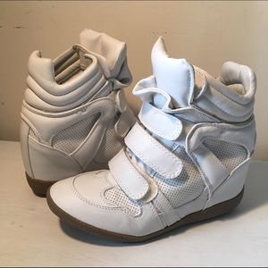 NEW Steve Madden Hilight Wedge Sneaker, White, 8