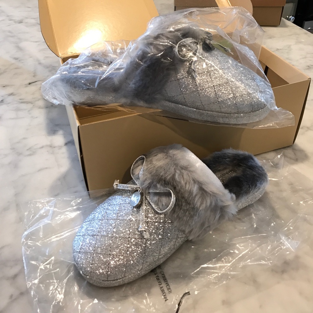 MICHAEL KORS silver glitter slippers