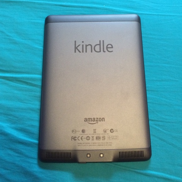 Kindle - Picture 1 of 4