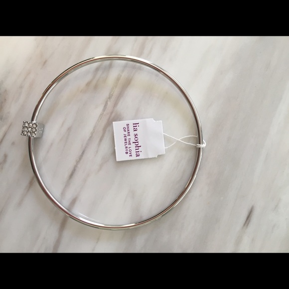 BNWT Lia Sophia silver bracelet w/ rhinestone cube