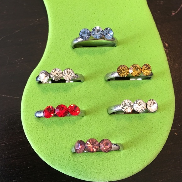 6 Toe Rings with colored stones