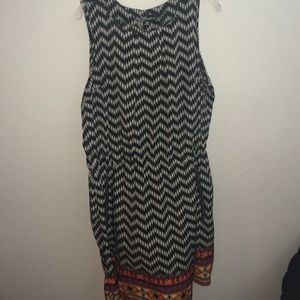 Sleeveless dress