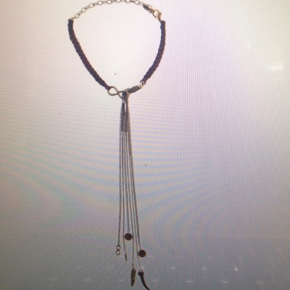 Juju that you do choker in brown & brass