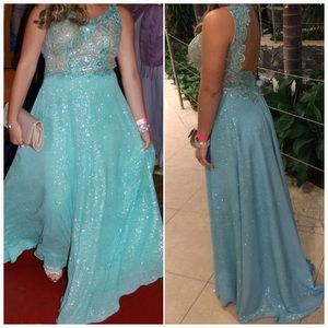 Formal dress petite size 5 custom made.