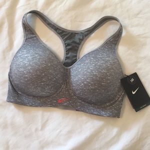 Brand New NIKE Sports Bra! ✔️