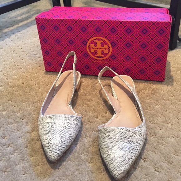 Tory Burch Classic pointytoe