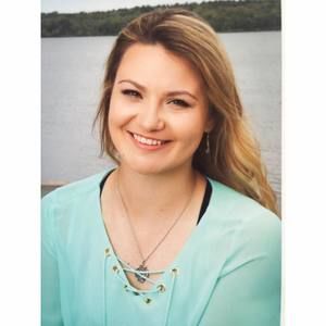 Meet your Posher, Genevieve