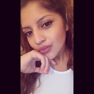 Meet your Posher, Kenia