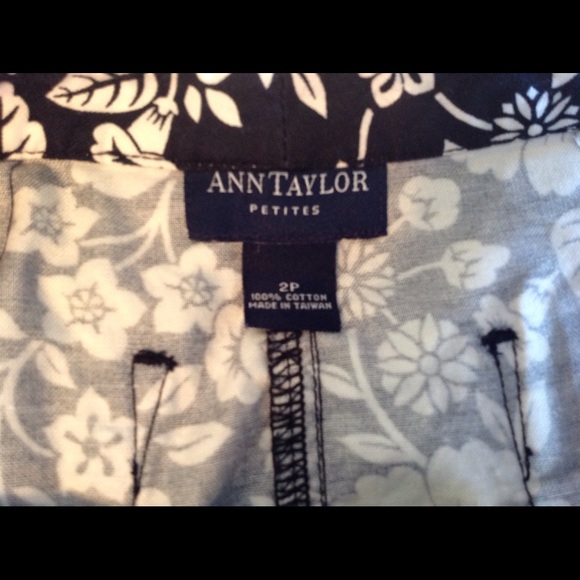 2 FOR $9 Cute Ann Taylor Petite Skirt - Picture 6 of 6
