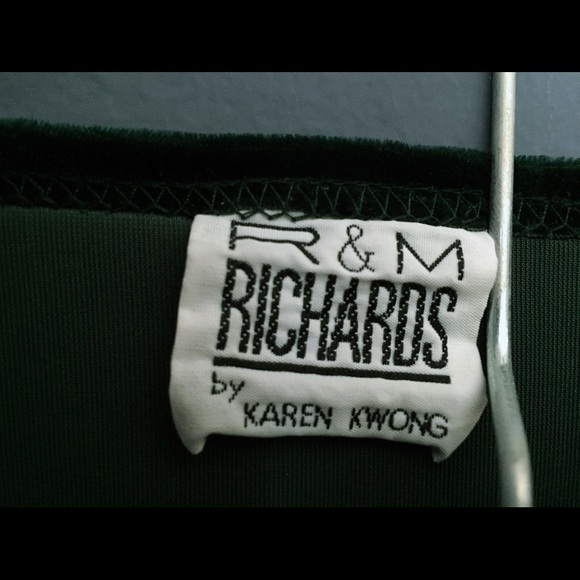 Hunter Green valure top and pants - Picture 2 of 2