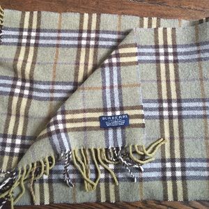 Burberry Scarf!!