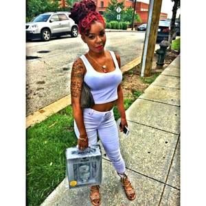 Meet your Posher, Younglady