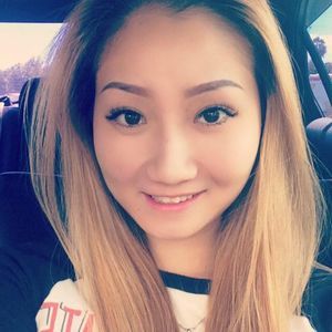 Meet your Posher, Crystal