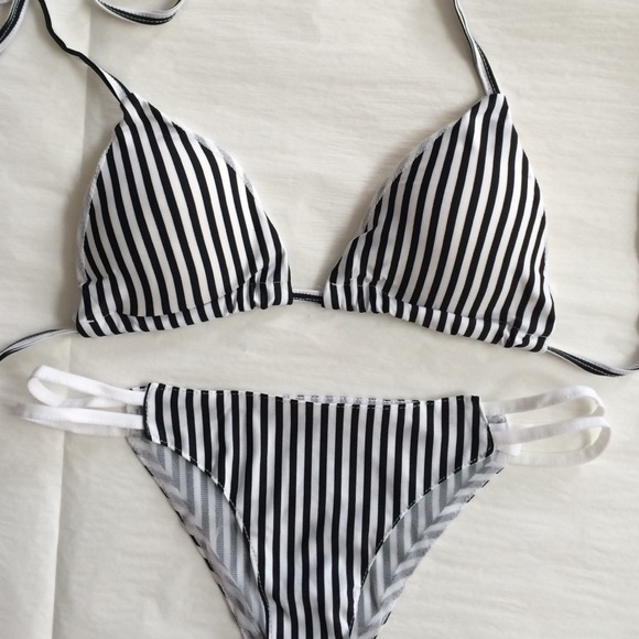 Black and White Stripe Strappy Bikini Set - Picture 3 of 4