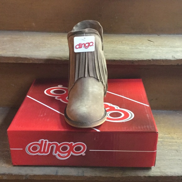 Short fringe booties - Picture 3 of 3