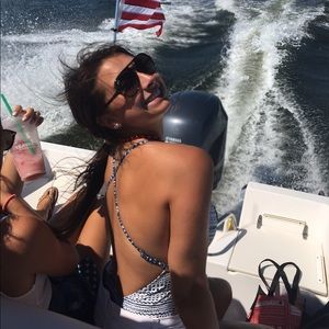 Meet your Posher, Alexa