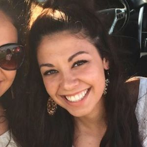 Meet your Posher, Courtney