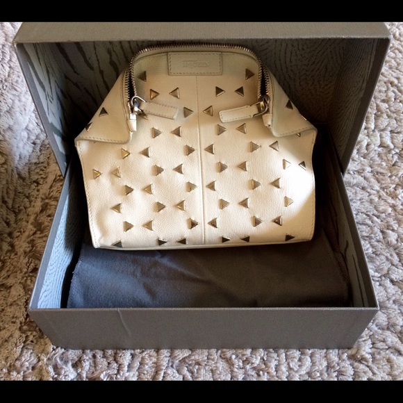 Alexander McQueen leather studded "De Manta" bag