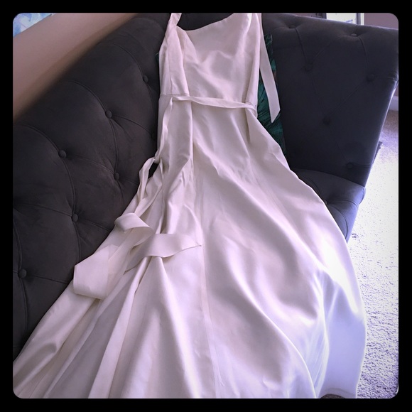 NWT Vera Wang Wedding Dress 🗣Make me an offer
