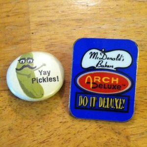 Collectable pins