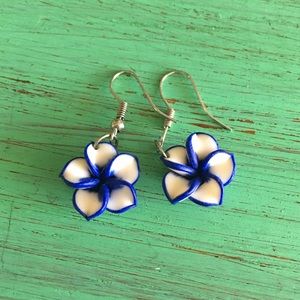 Hawaiian style blue flower dangle earrings