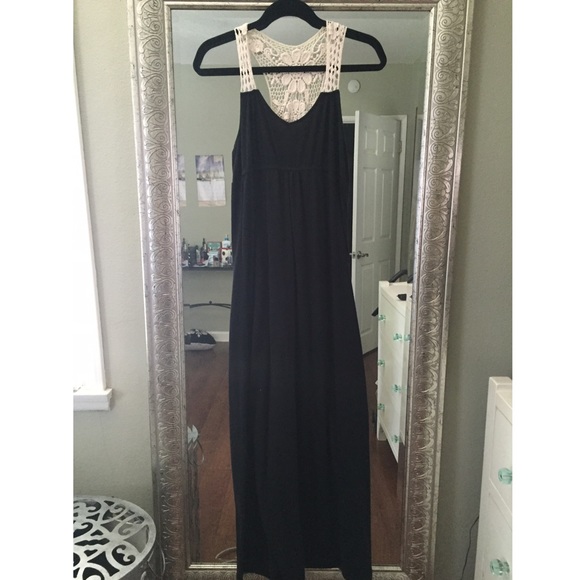 FINAL SALE⚡️⚡️Crochet Volcom Maxi Dress M