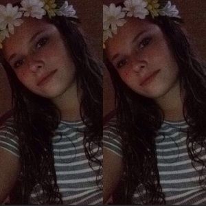 Meet your Posher, Brooke