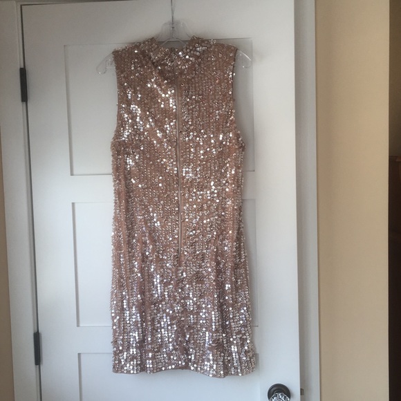 Dress - Picture 1 of 2