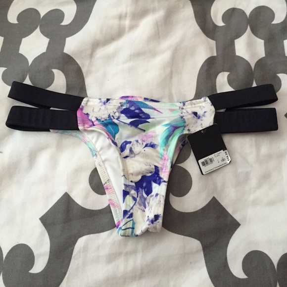 Victoria's Secret banded bikini bottoms floral