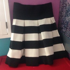 Striped pleated circle skirt