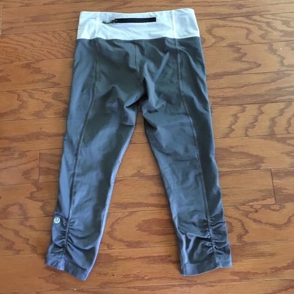 lululemon athletica Pants - RARE grey lululemon running tights 4