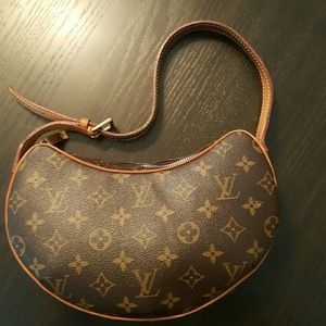 Lv croissant bag