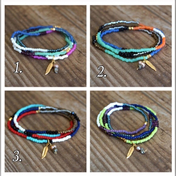 ❗️CLEARANCE ❗️Premium Seed Beads Wrap Bracelet - Picture 3 of 4