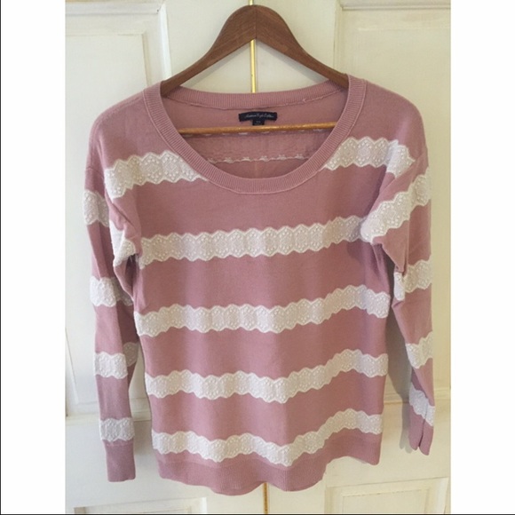 American eagle sweater
