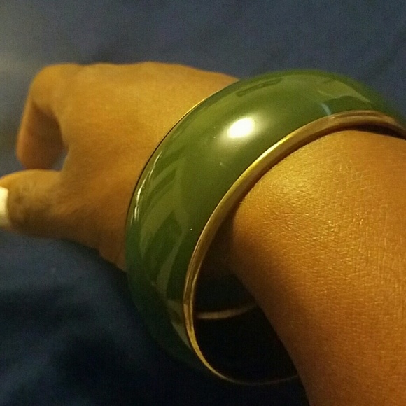 Large Bangle - Picture 2 of 4