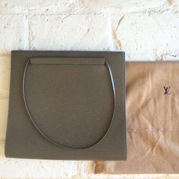 Louis Vuitton Handbags - ❌SOLD❌ Louis Vuitton Epi Saint Tropez (Taupe)