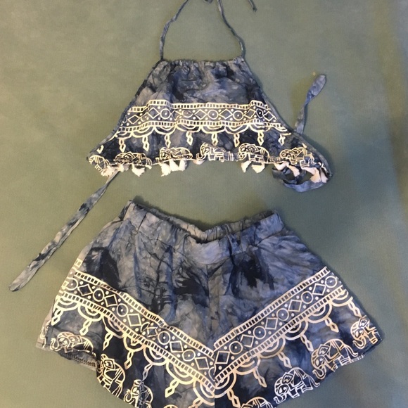 Blue tie-dye crop top and shorts set - Picture 1 of 1