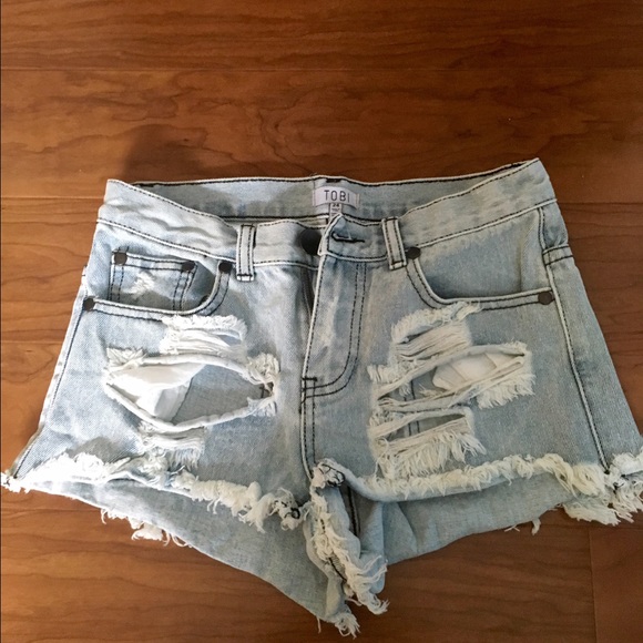 Tobi high waisted shorts cheeky size 24