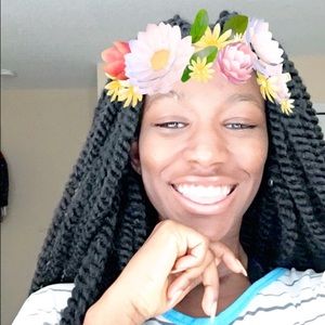 Meet your Posher, Johnette