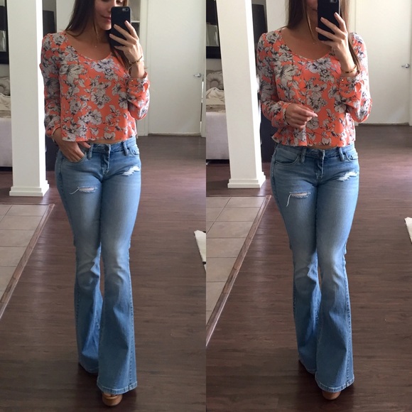 ASTR Tops - Flower Print Blouse