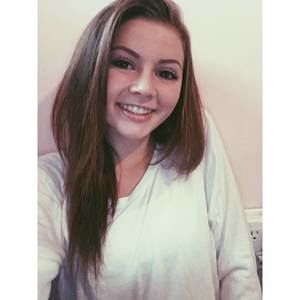 Meet your Posher, Lizzie