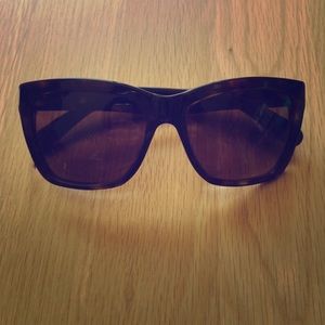 D&G Havana Brown lens sunglasses