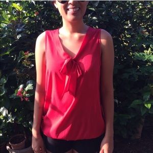 Banana republic bow red top