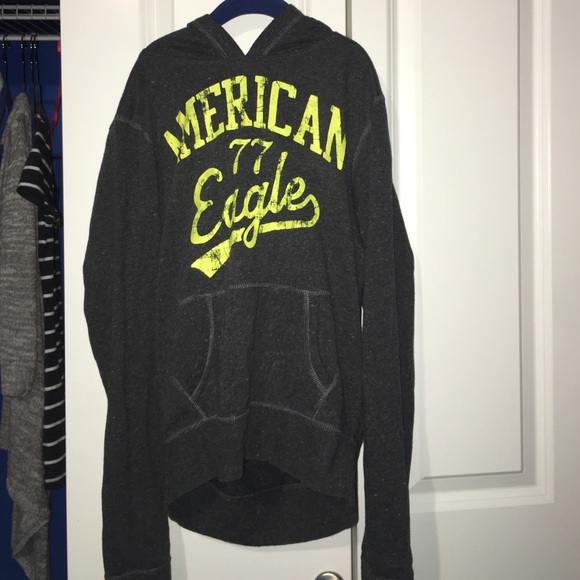 American eagle hooded sweatshirt