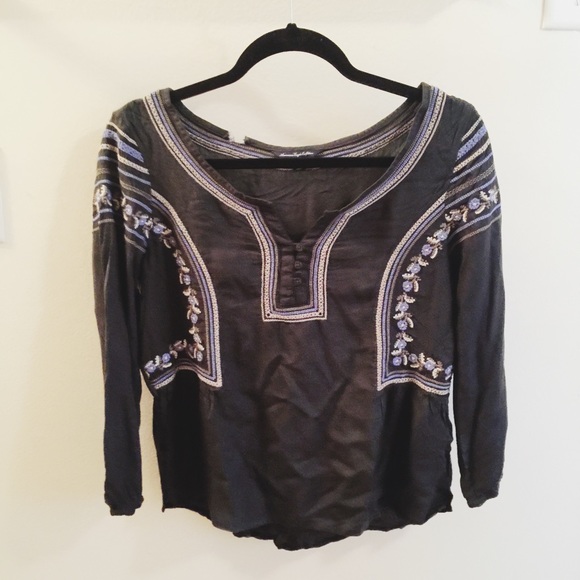 Blouse (ALL MUST GO BY END OF AUGUST!!) - Picture 1 of 1