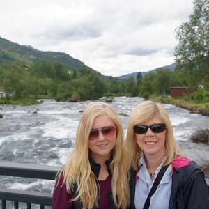 Meet your Posher, Jenny