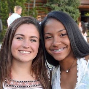 Meet your Posher, Markiema