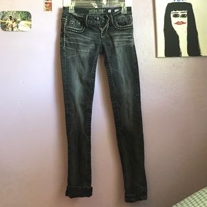 Black miss me jeans