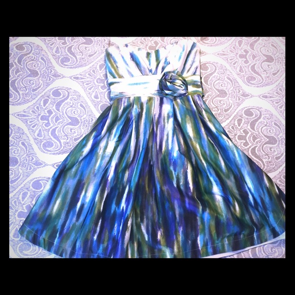 Me Too, size 4 dress